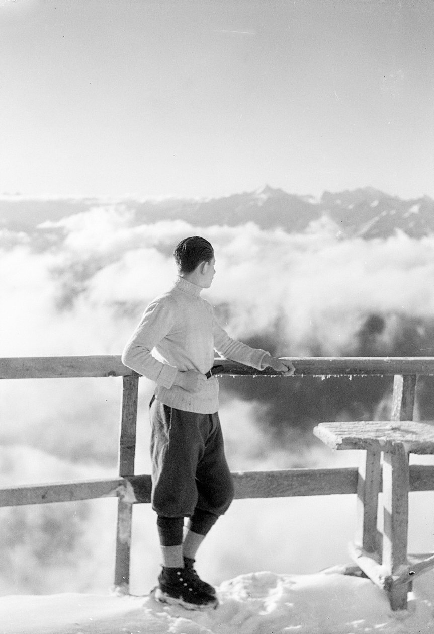 Mies katselee panoraamaa, Val d