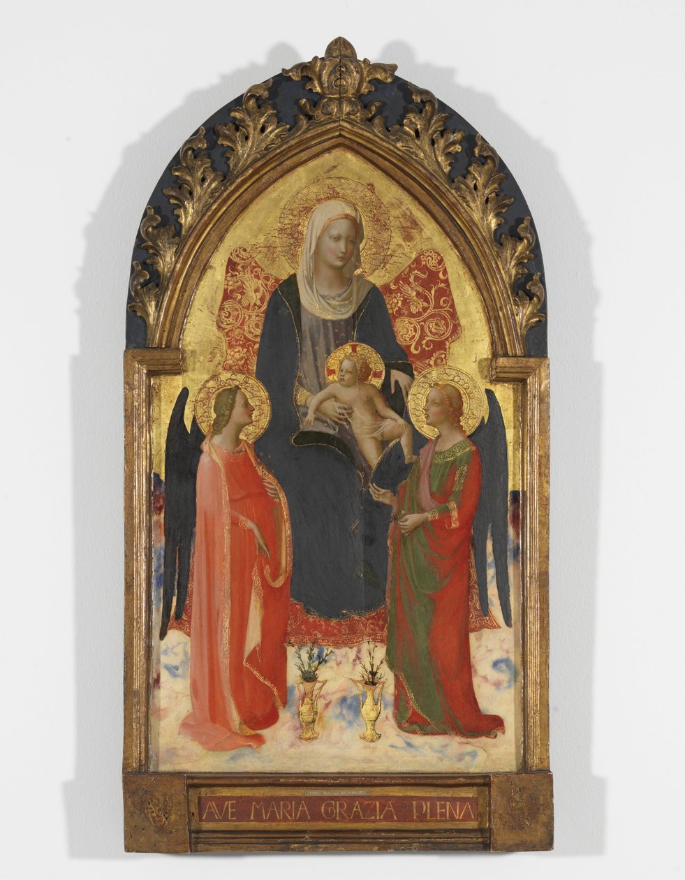 Madonna ja lapsi kahden enkelin kanssa tekijältä Fra Angelico