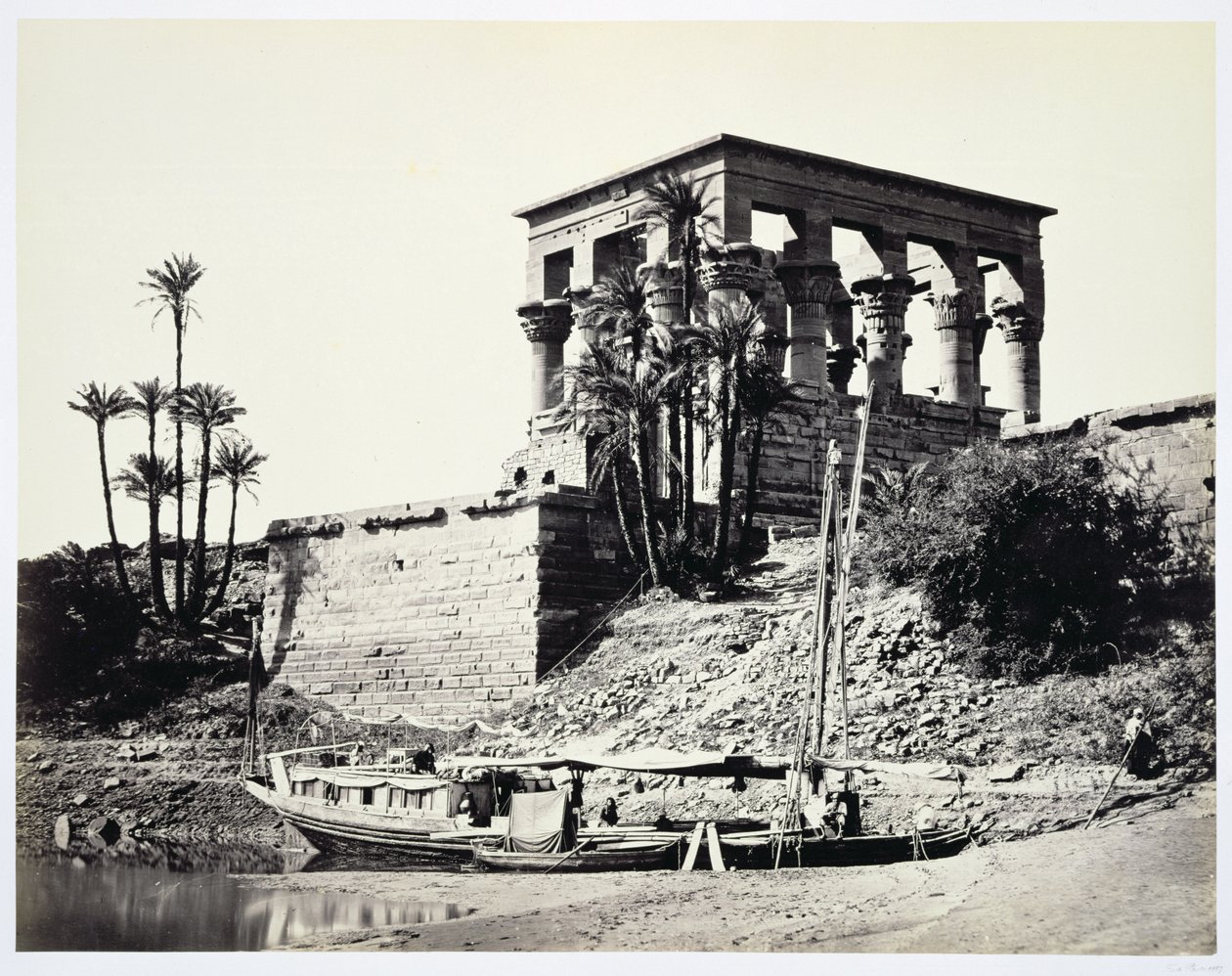 Trajanuksen kioski, Philae, Egypti, 1858 tekijältä Francis Frith