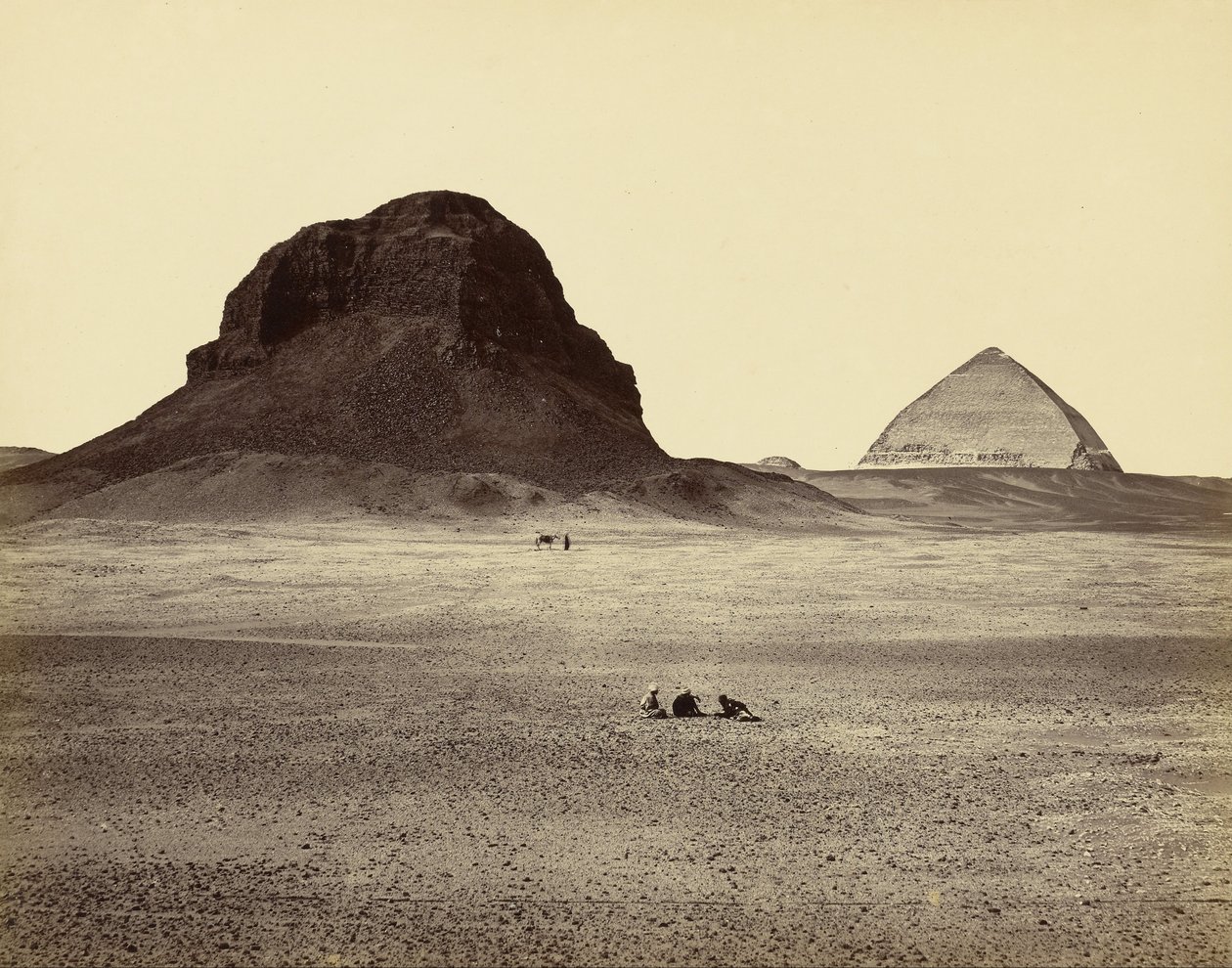 Dahshurin pyramidit, idästä tekijältä Francis Frith