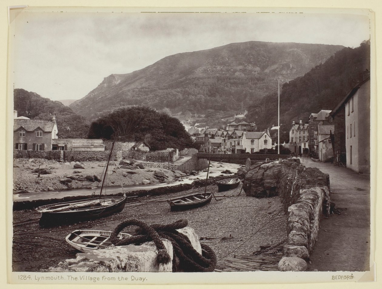 Lynmouth, kylä laiturilta tekijältä Francis Bedford