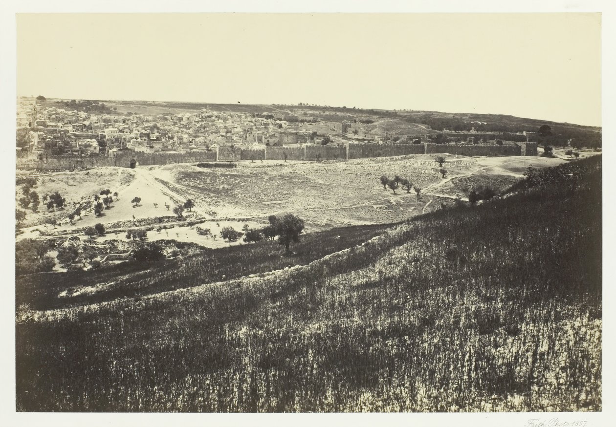 Jerusalem, Öljymäeltä, nro 2, 1857. tekijältä Francis Frith