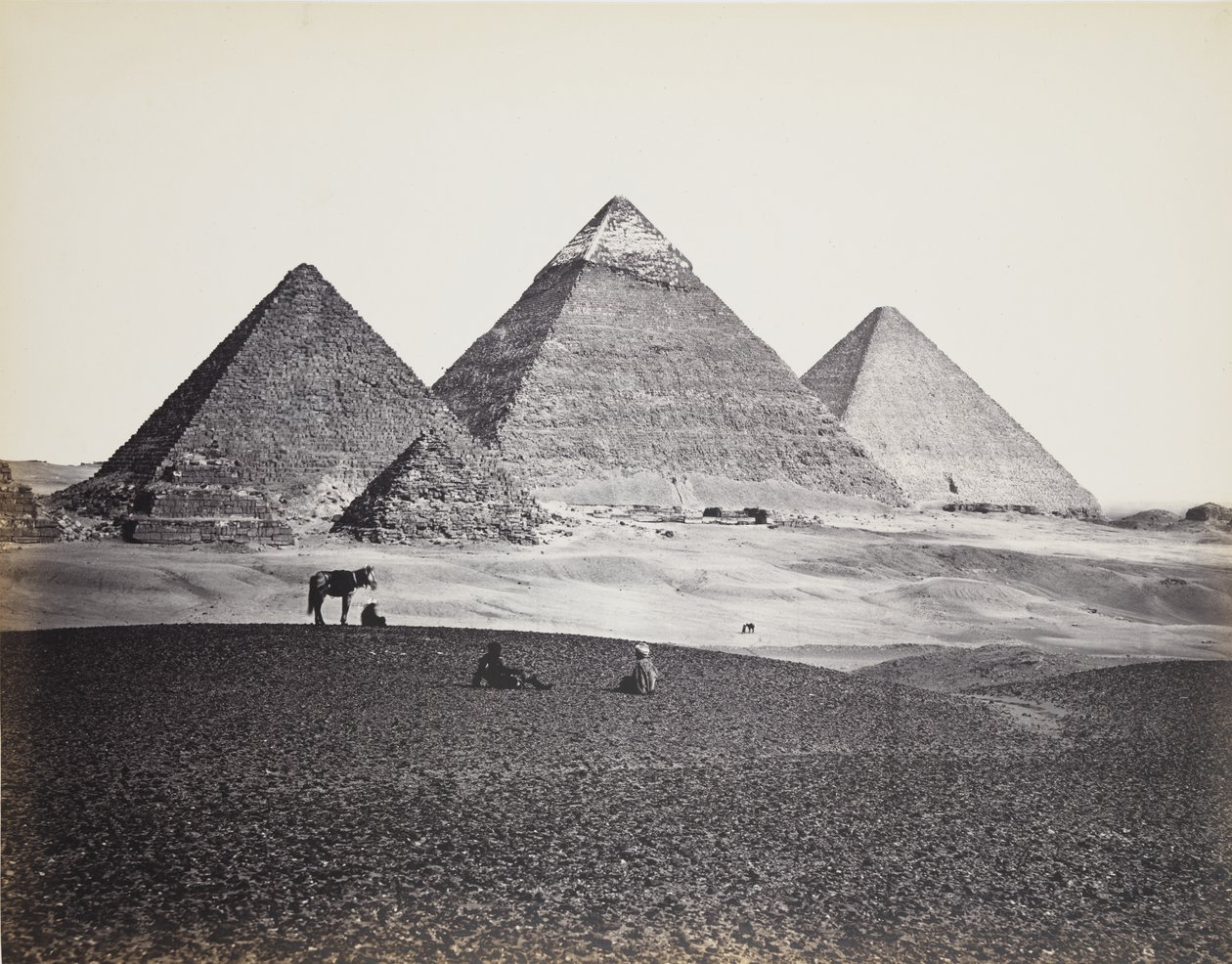 Gizan pyramidit (lounaasta) tekijältä Francis Frith