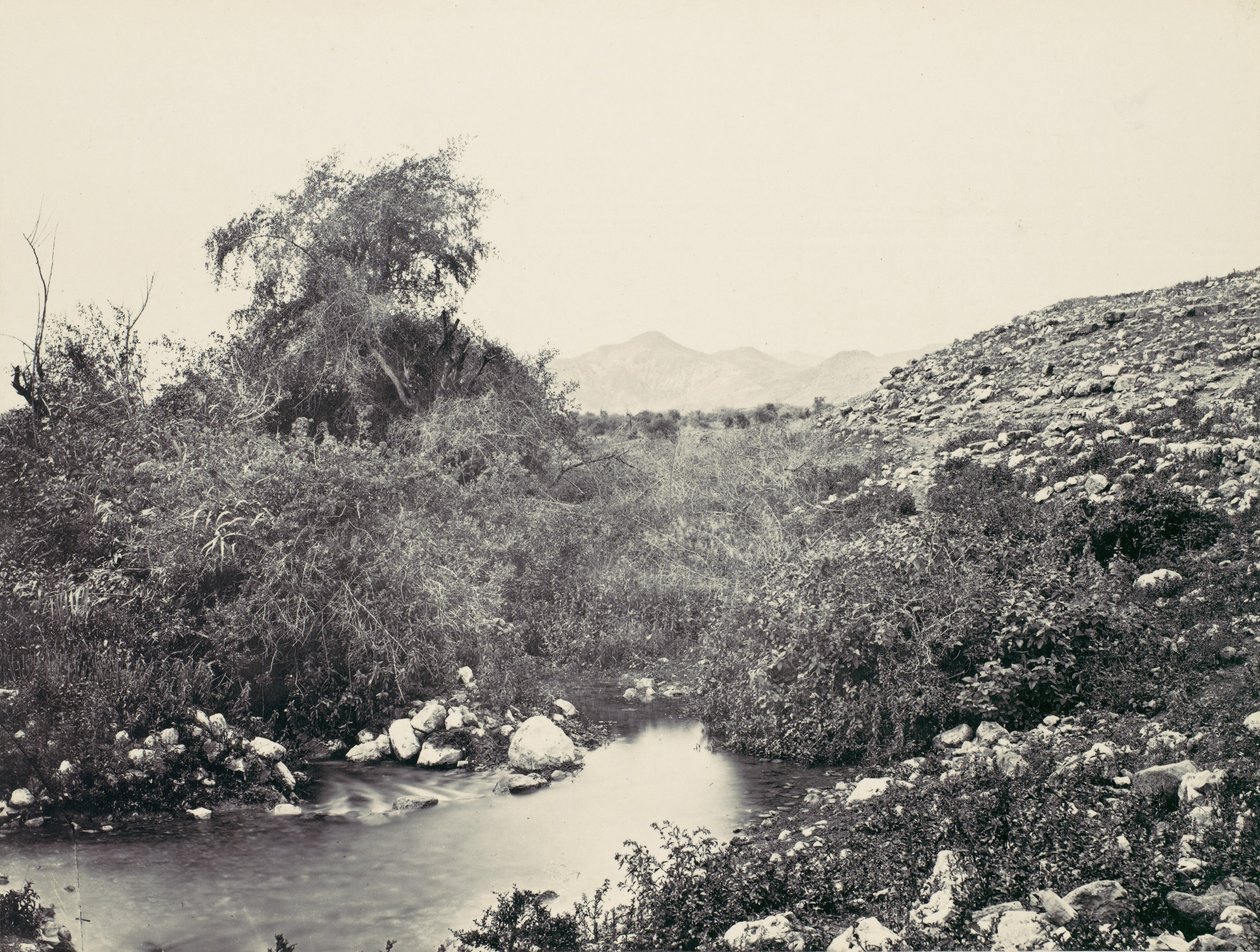 Jericon suihkulähde ja kaupungin todennäköinen paikka, n. 1857. tekijältä Francis Frith