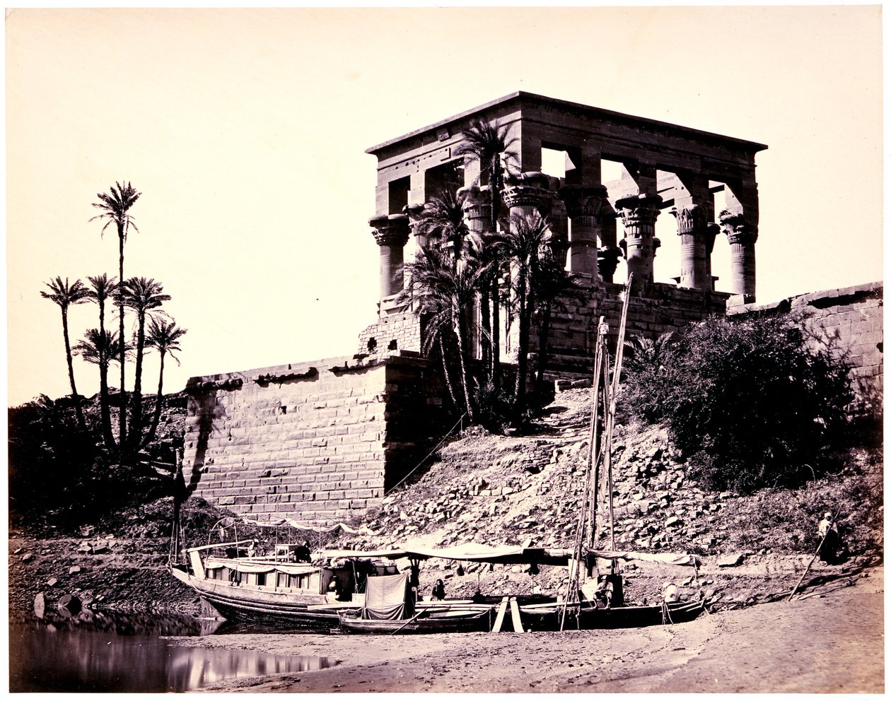 Hypaetraalitemppeli, Philae tekijältä Francis Frith