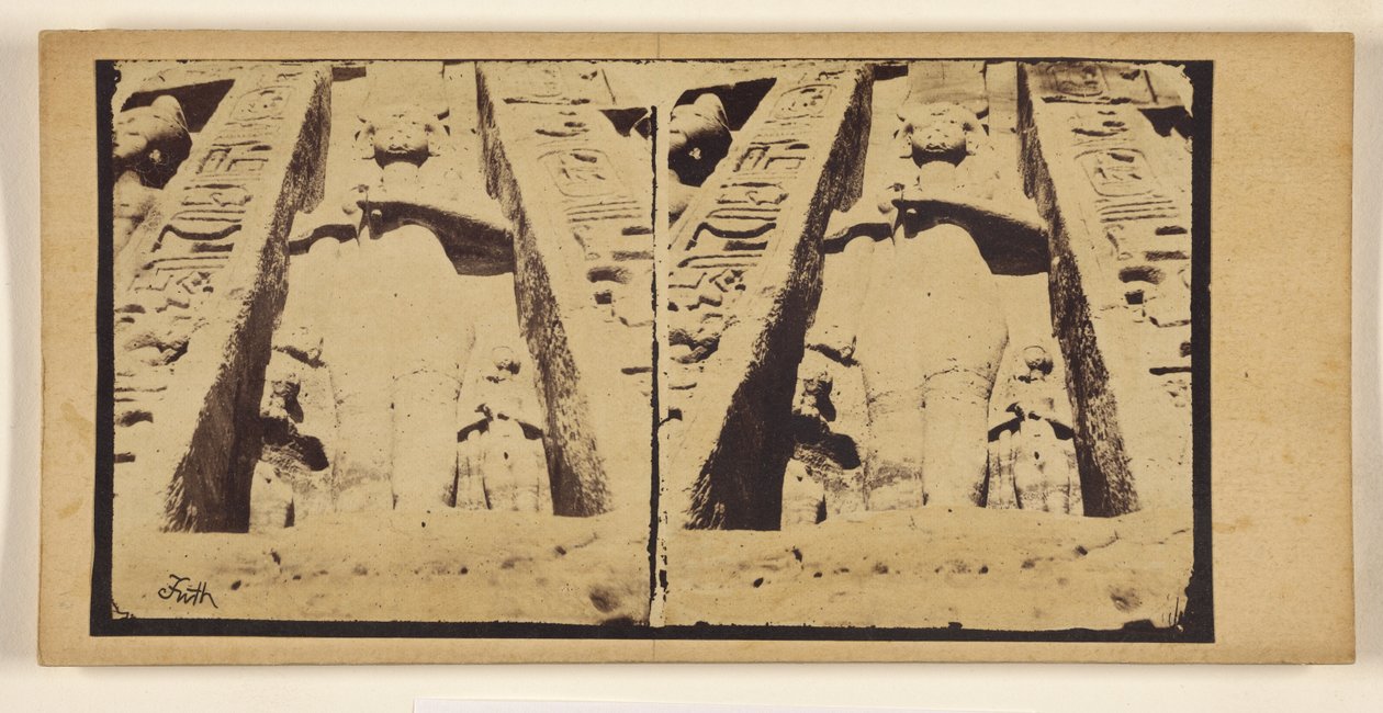 [Der kleine Felsentempel von Abu Simbel.] tekijältä Francis Frith