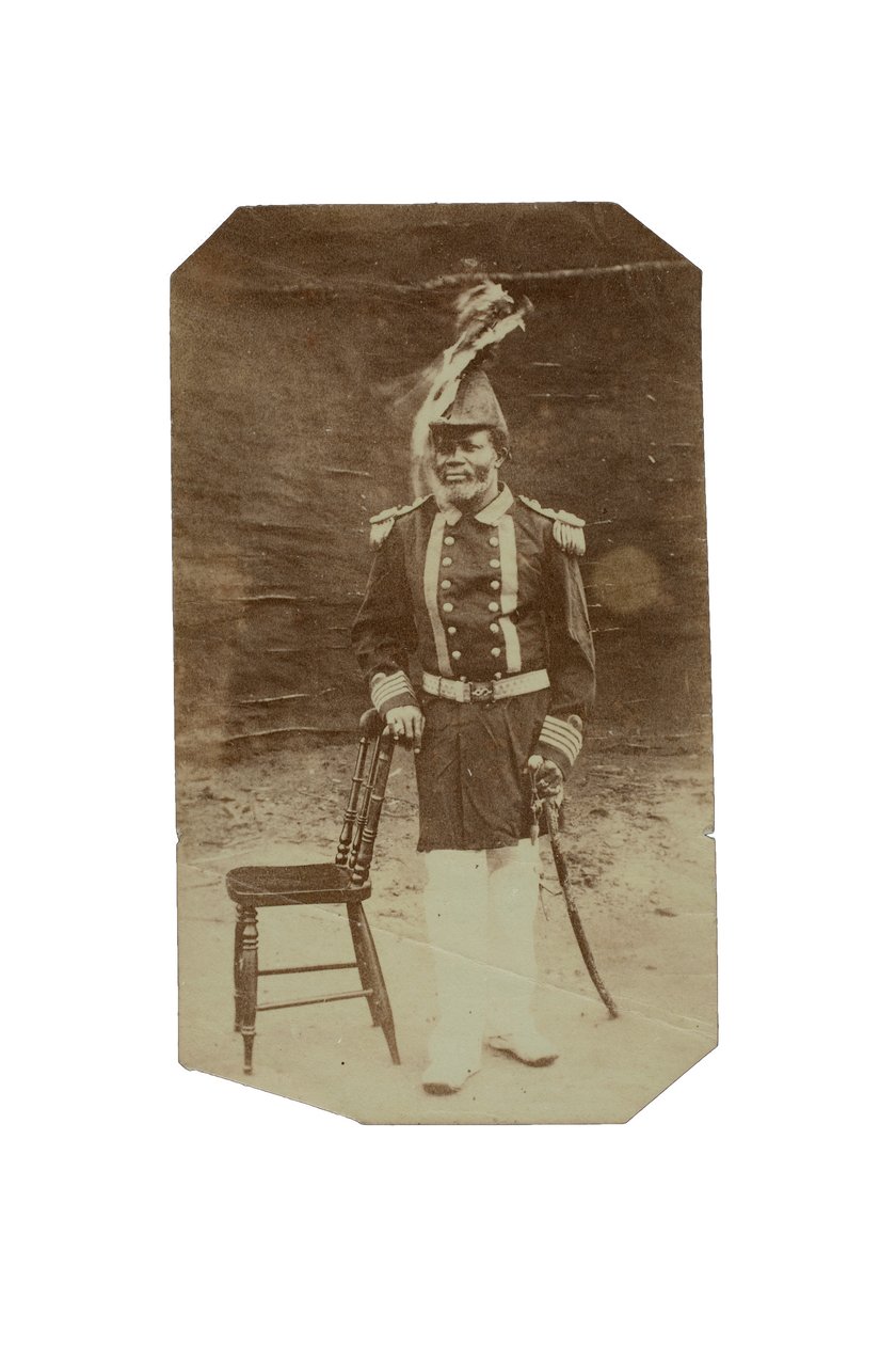 King Jack of Turtle Cove, Gabon, n. 1875 (albumiprintti) tekijältä Francis W. Joaque