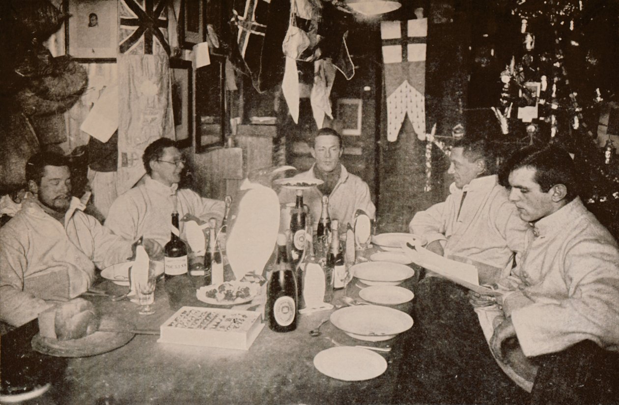 Keskitalvi, 1912 - Upseerit, 1913. tekijältä Frank Debenham