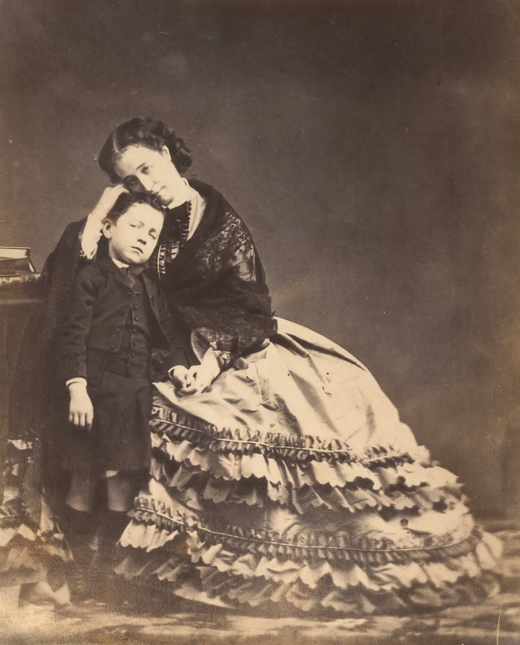 [Empress Eugénie and the Prince Imperial], 1862.    1163405   fi       finnish Successfully Translated  Original: The Actor Yamashita Kinsaku I as a peddler of tooth-blackening dye Translat: The Actor Yamashita Kinsaku I as a peddler of tooth-blackening dy tekijältä François Benjamin Maria Delessert.