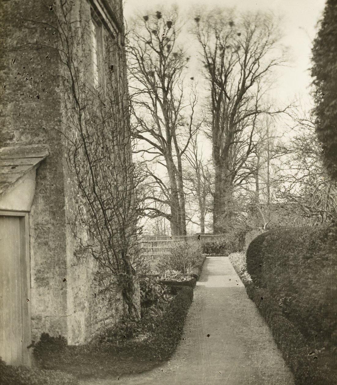 Kelmscottin kartano: Kelmcott tekijältä Frederick H. Evans