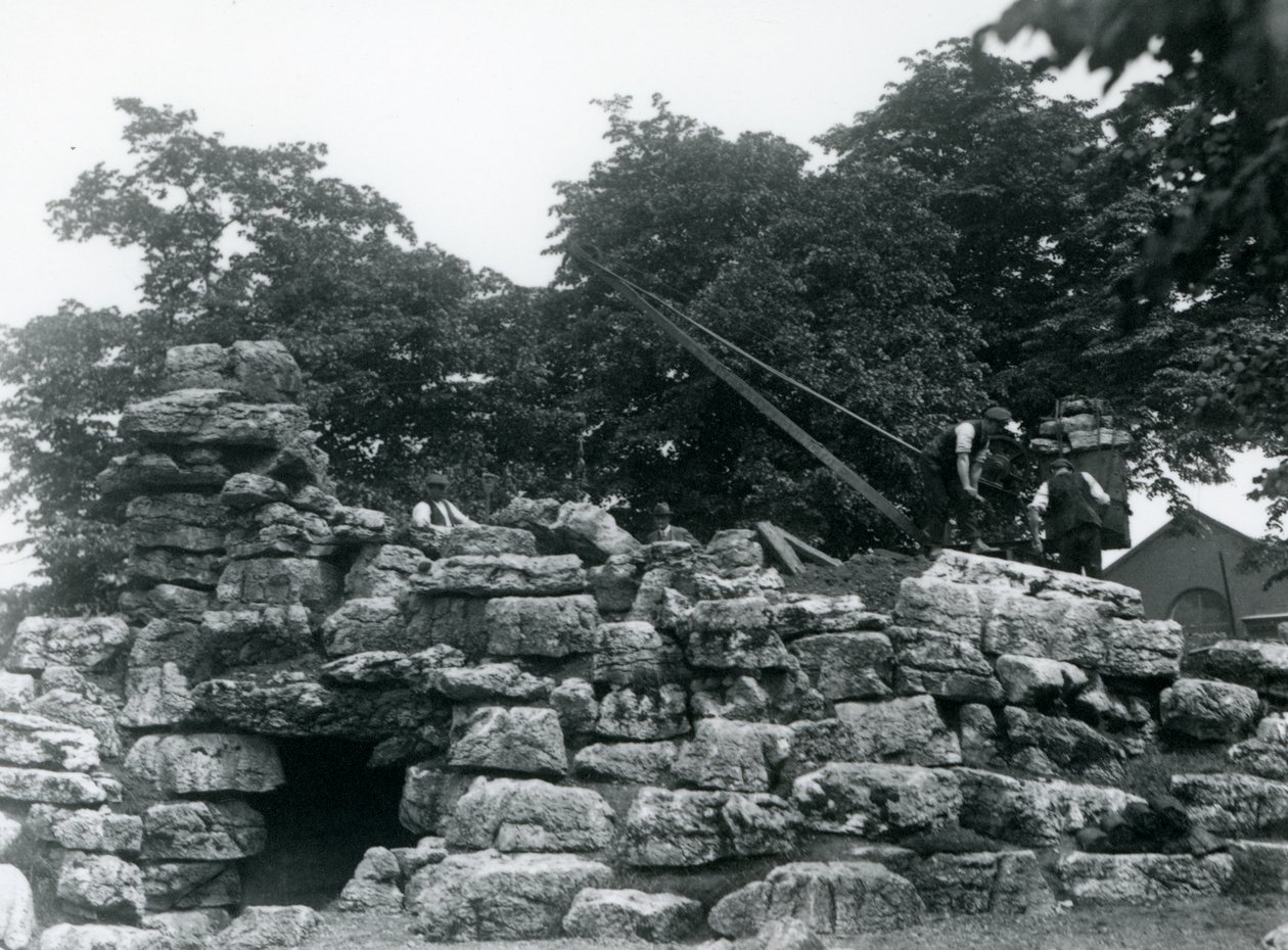 ElandAntelope Paddockin rakennus Lontoon eläintarhassa, kesäkuu 1924 tekijältä Frederick William Bond