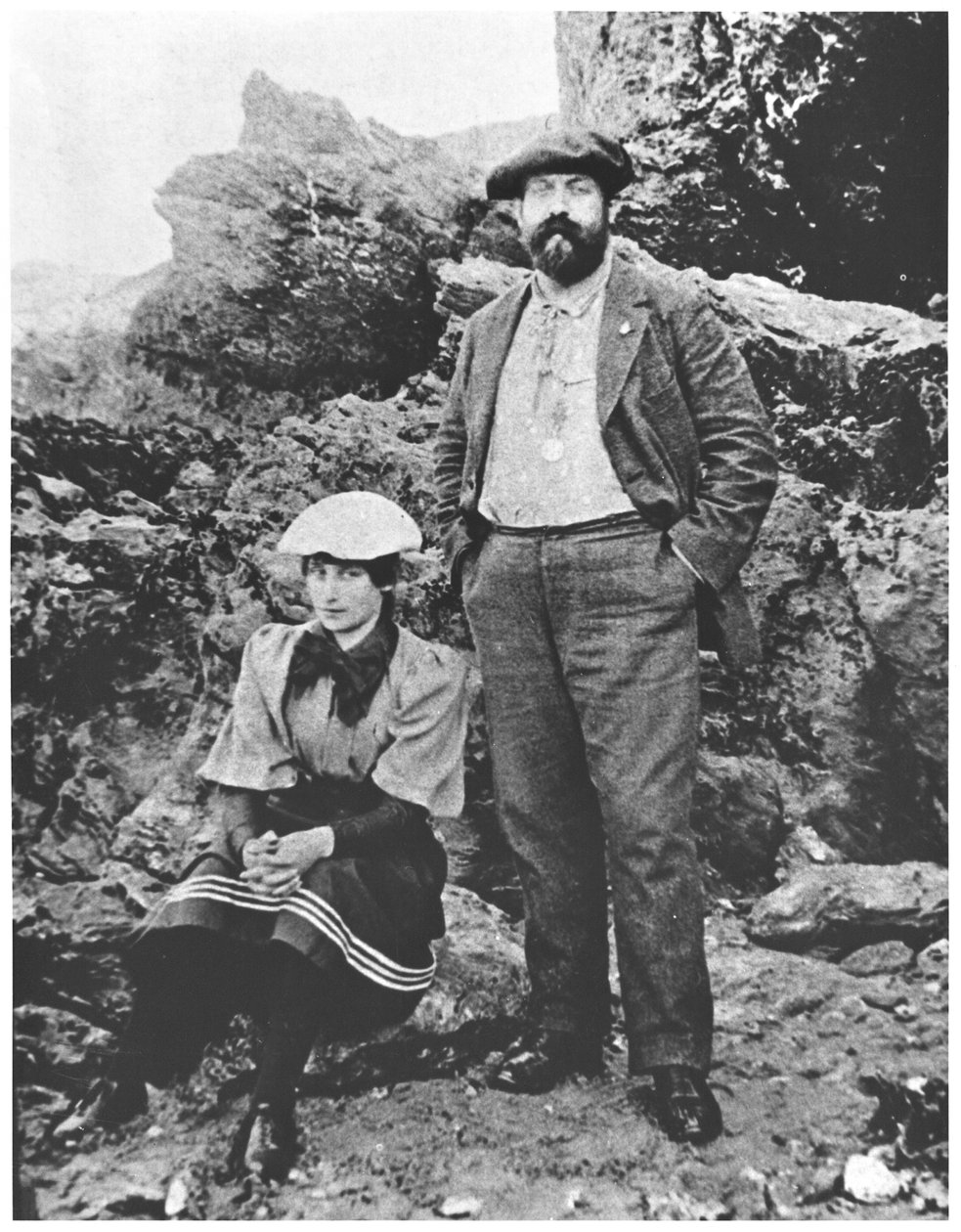 Colette (1873-1954) ja Willy (1859-1931) Belle-Ilessä kesällä 1894 tekijältä French Photographer