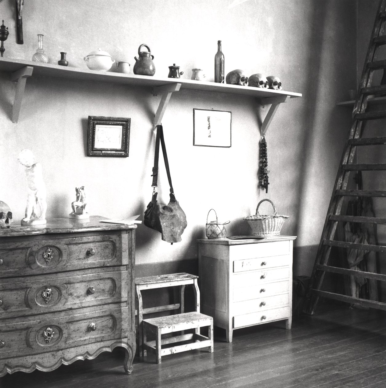 Cezannes-studion sisustus Aix-en-Provencessa, n. 1900-02 tekijältä French Photographer