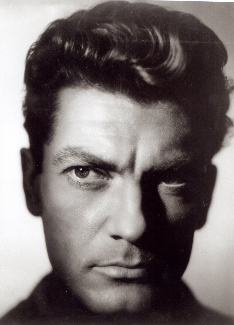 Jean Marais tekijältä French Photographer