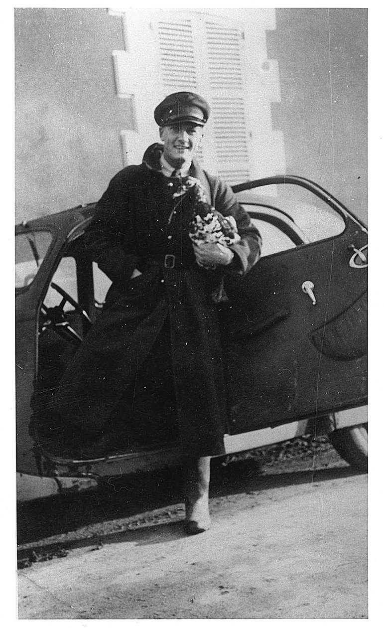 Jean Marais tekijältä French Photographer