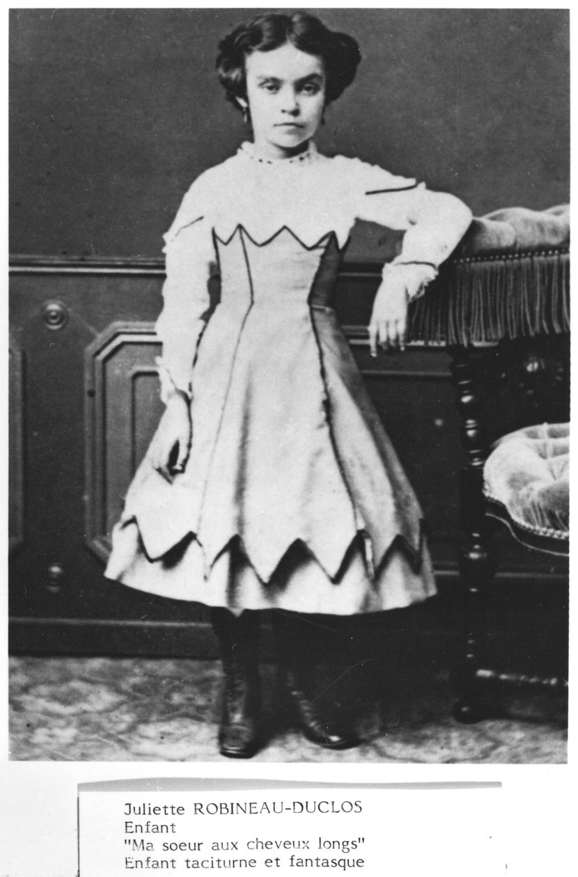 Juliette Robineau-Duclos (s.1860) tekijältä French Photographer