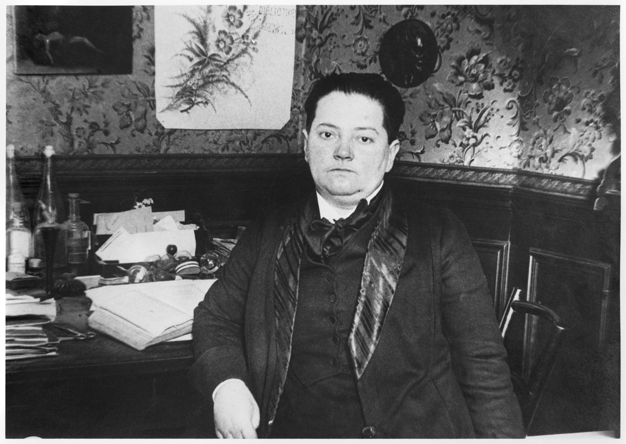 Madeleine Pelletier (1874-1939) n. 1910 tekijältä French Photographer