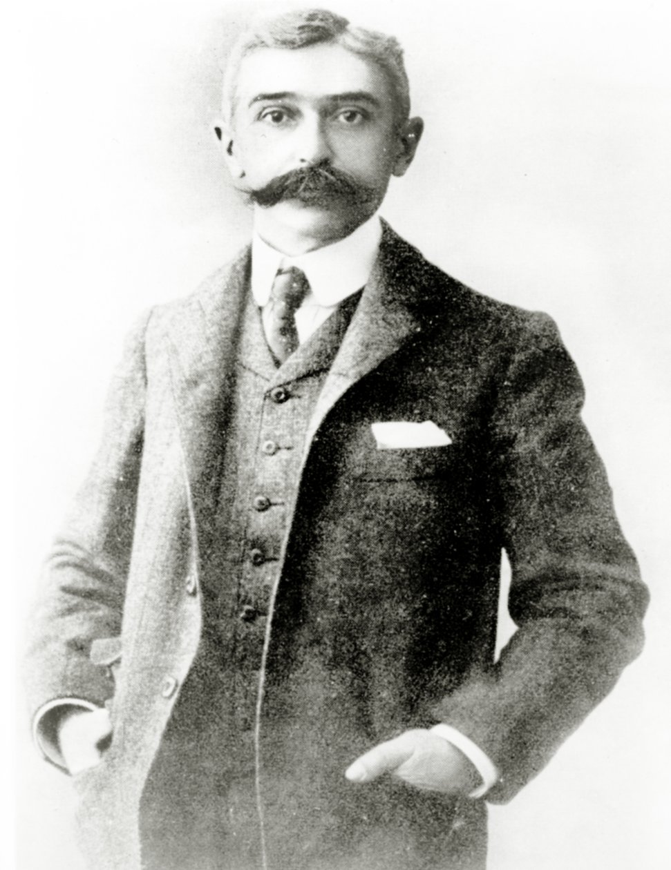 Pierre de Coubertin, 1915 tekijältä French Photographer