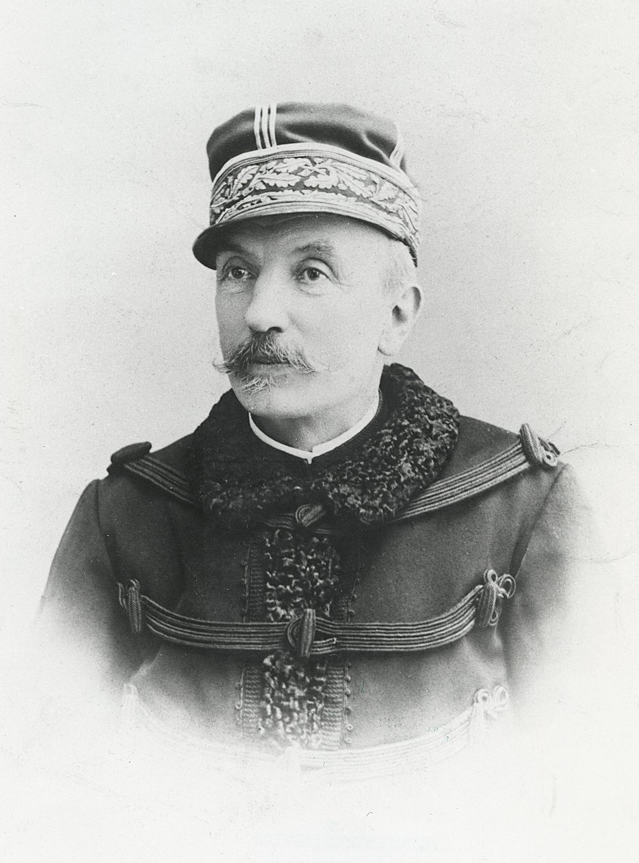 Edmond Frémyn muotokuva tekijältä French Photographer