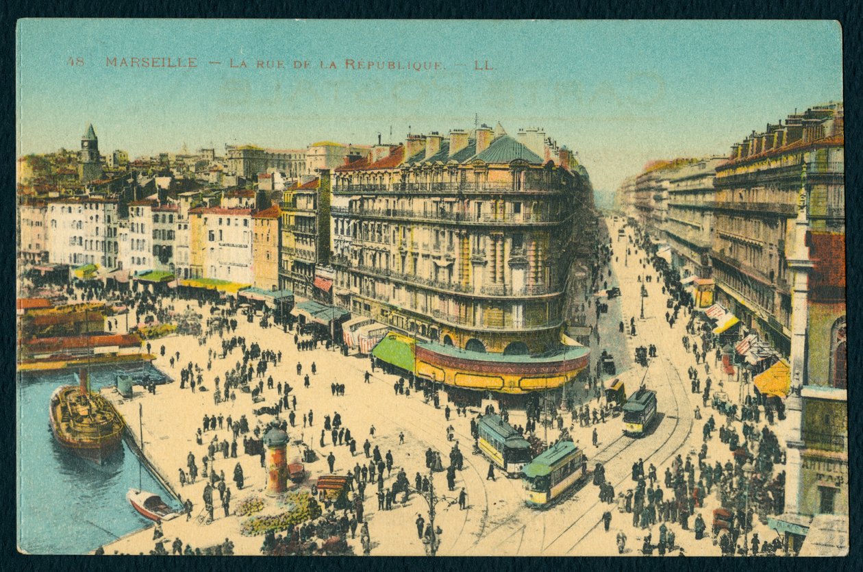 Postikortti Rue de la Republique -kadusta Marseillessa, Ranskassa, noin 1920 (värillinen värikuvattu valokuva). tekijältä French Photographer