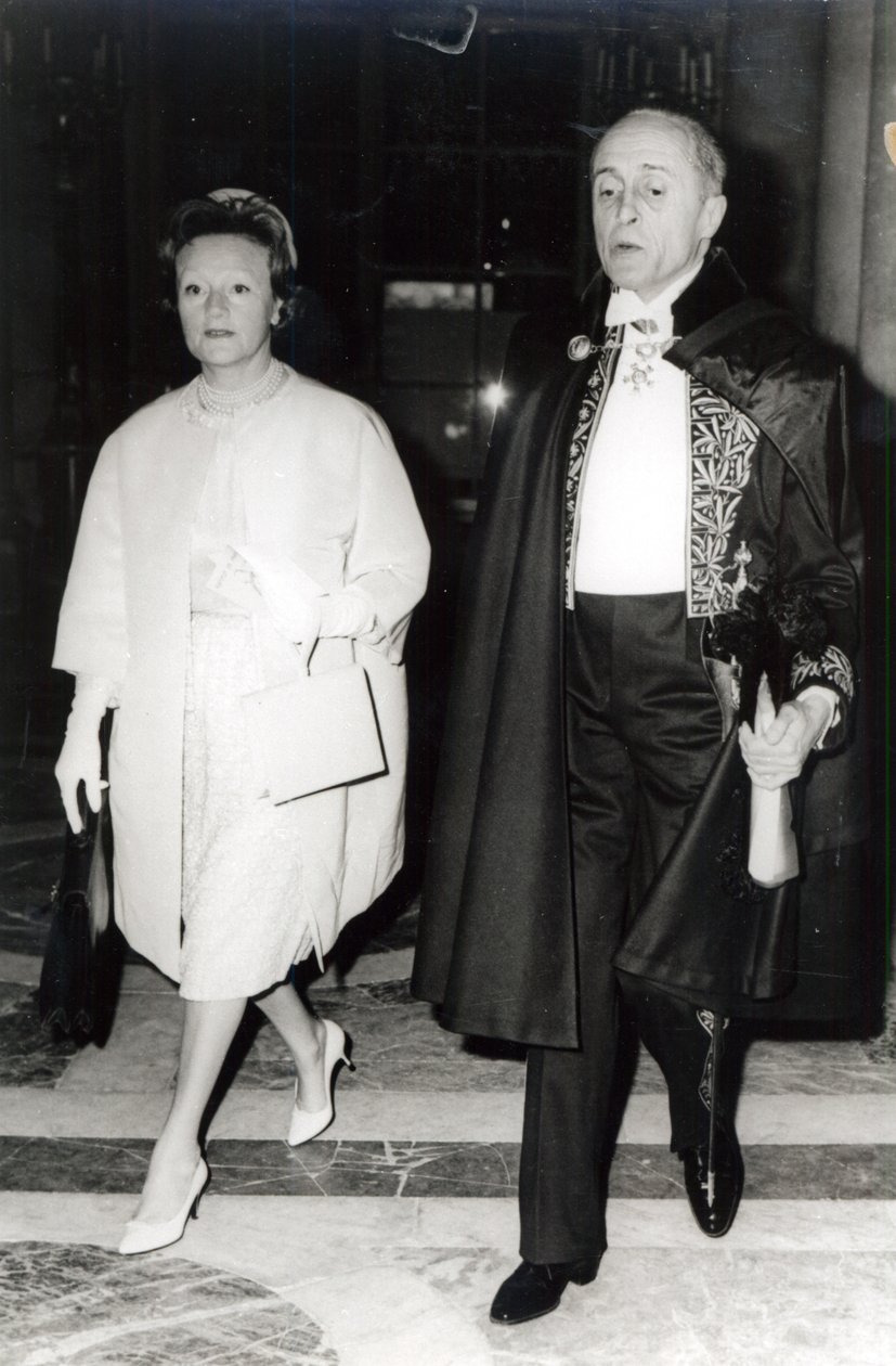 Rene Clair ja hänen vaimonsa Bronya Perlmutter, n. 1960 tekijältä French Photographer