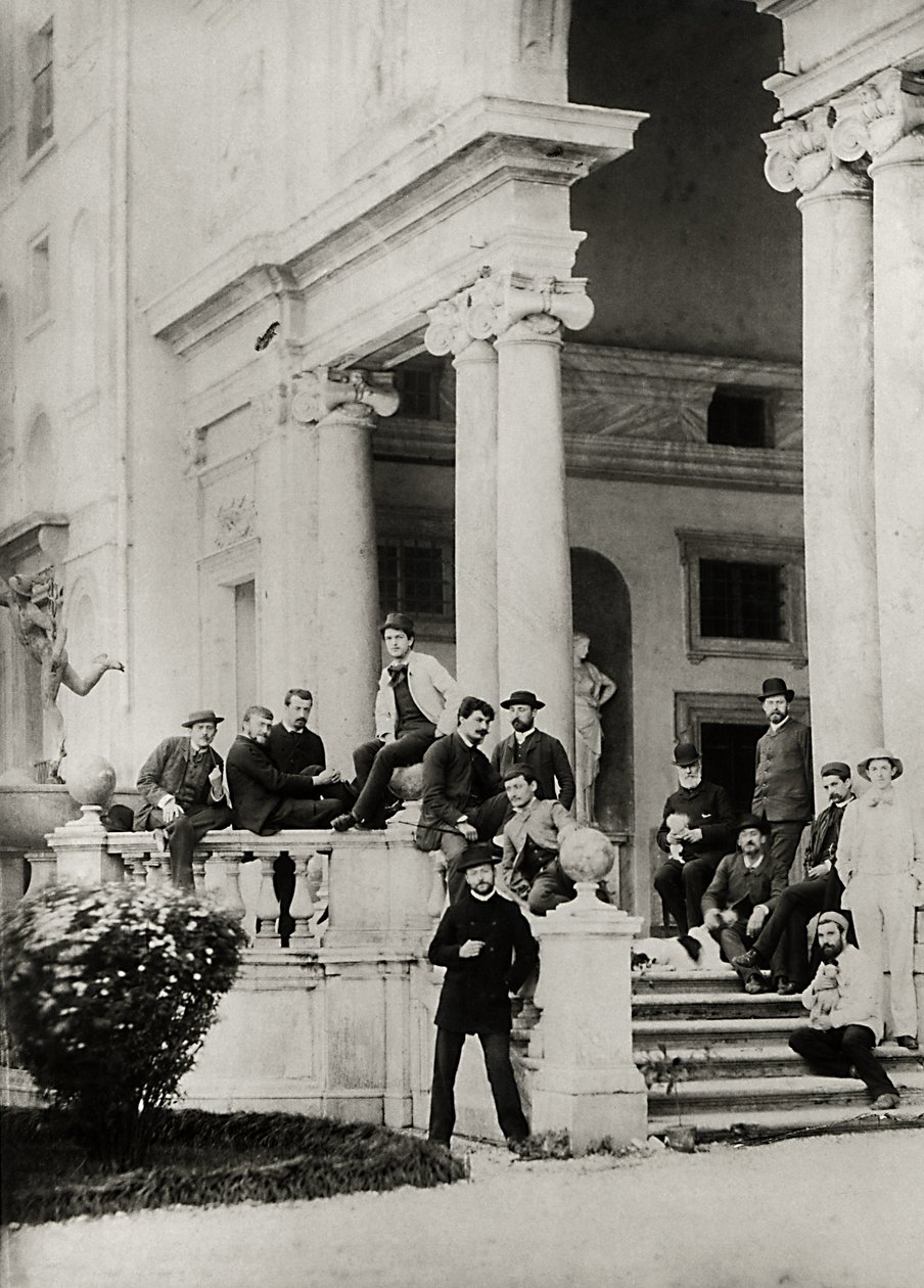 Villa Medicin asukkaat Roomassa, Claude Debussyn (1862-1918) lähettämä ja vanhemmilleen omistettu valokuva, 1884-85 tekijältä French Photographer