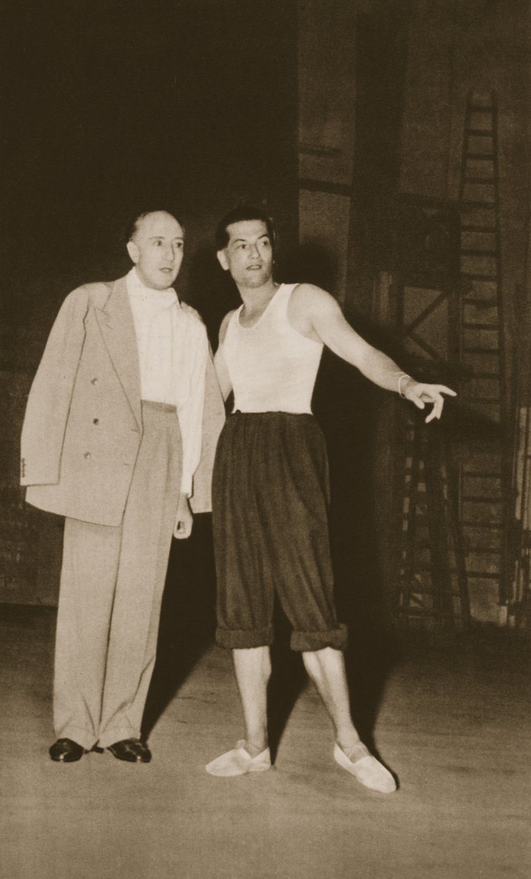 Serge Lifar ja markiisi de Cuevas Theater de Monte Carlossa, elokuvasta Grand Ballet de Monte-Carlo, 1949 (syväpaino) tekijältä French Photographer