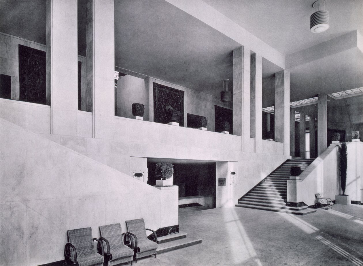Modernin taiteen museo Pariisin kansainvälisessä näyttelyssä, 1937 tekijältä French Photographer
