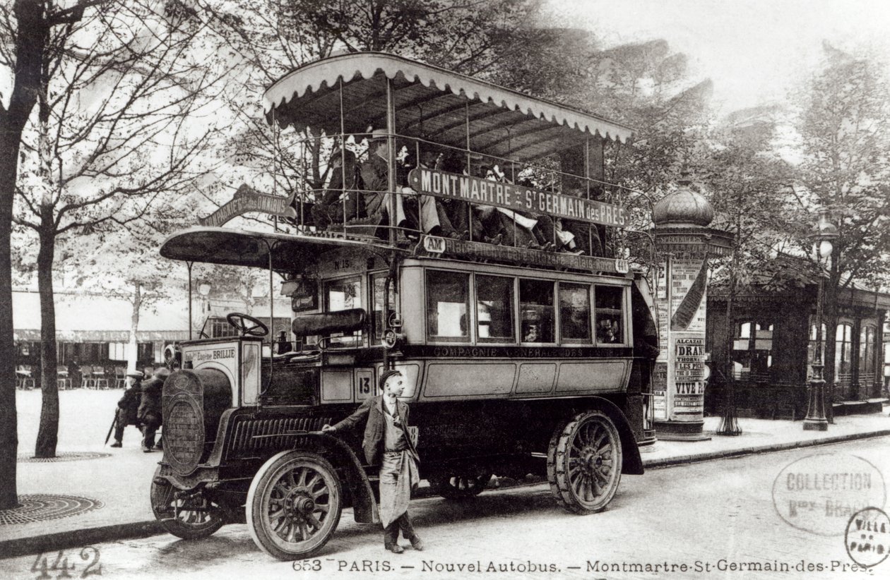 Uusi autobussi Pariisissa. 1906 tekijältä French Photographer