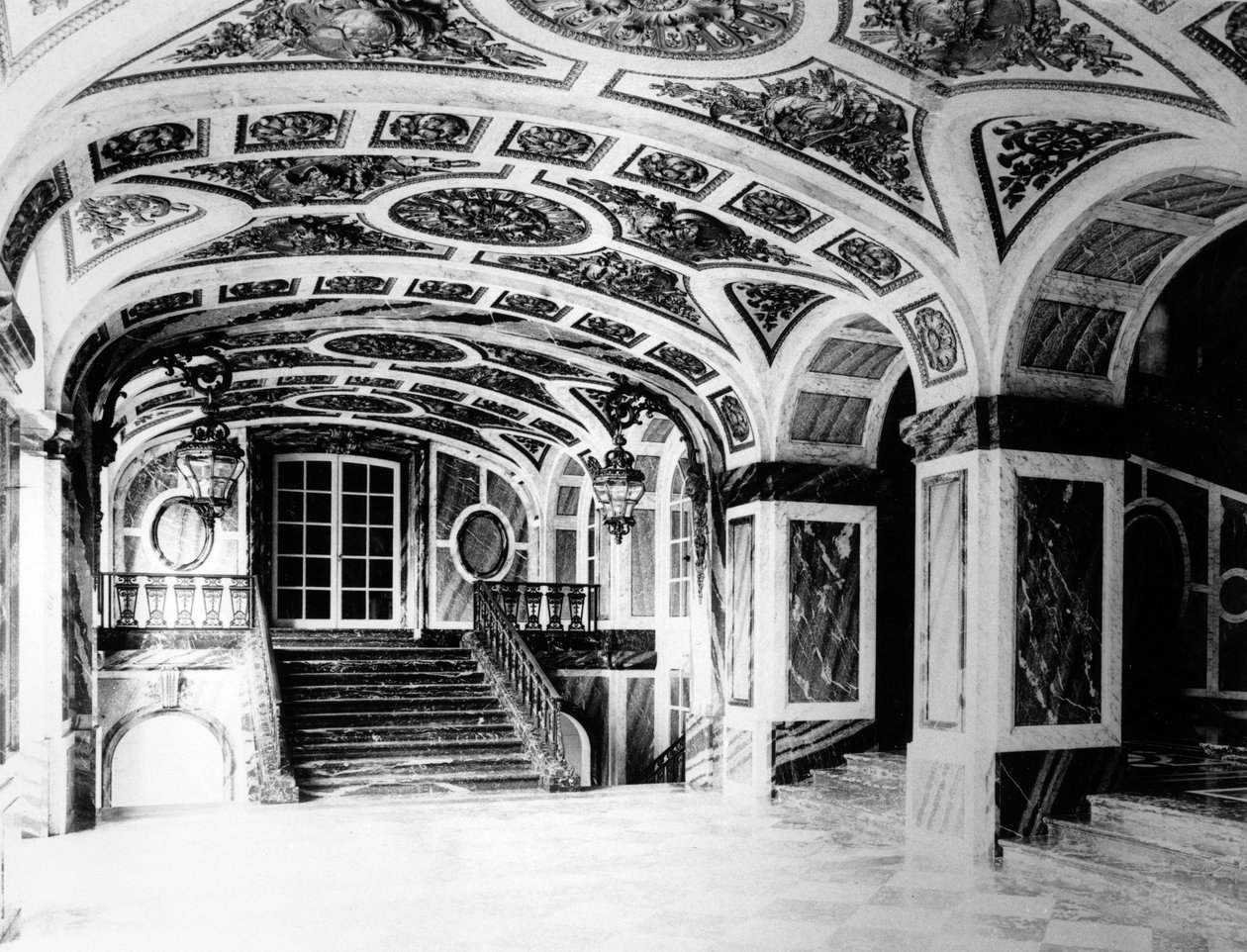 Palais Rosen eteinen, Pariisi tekijältä French Photographer