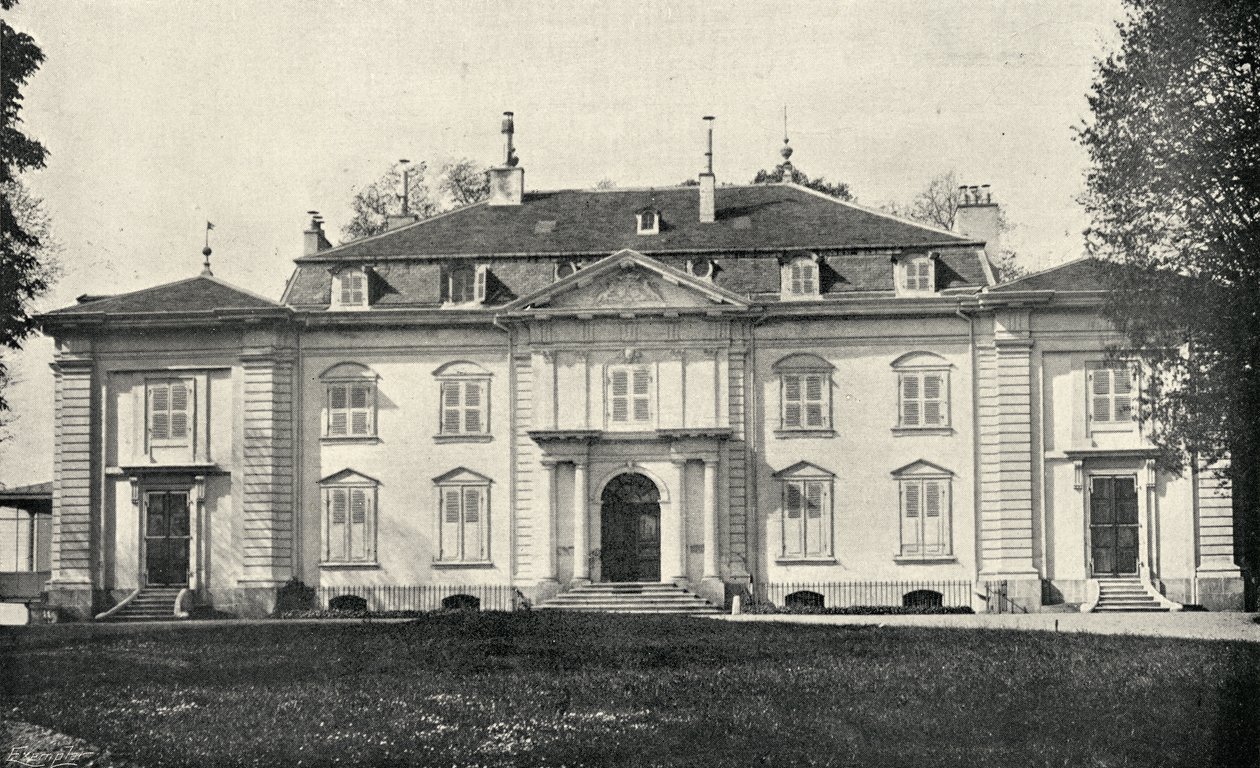 Voltairen (1694-1778) talo Ferneyssä tekijältä French Photographer