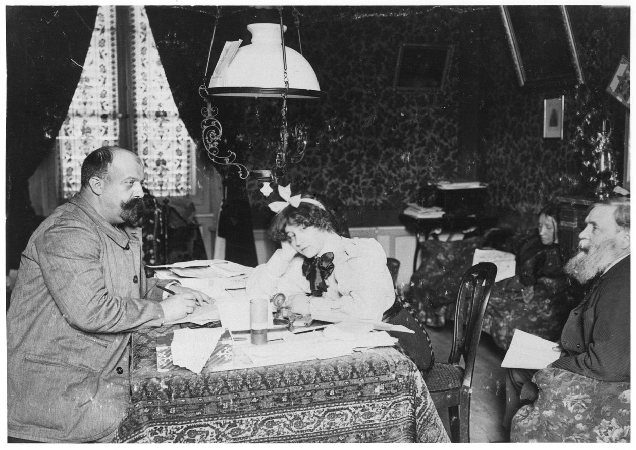 Willy (1859-1931) Colette (1873-1954) Sido (s. 1835) ja kapteeni Colette Chatillon-Colignyssa, n. 1895 tekijältä French Photographer