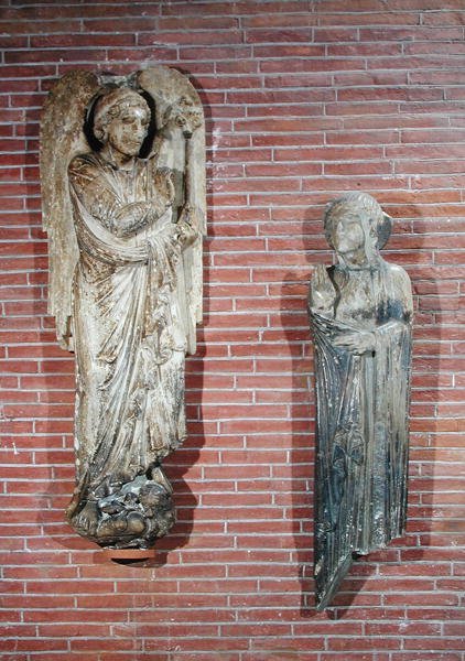 Ilmoituksen hahmot, Saint-Serninin ulkopuolelta Toulousesta, n. 1200 (katso myös 105642) tekijältä French School