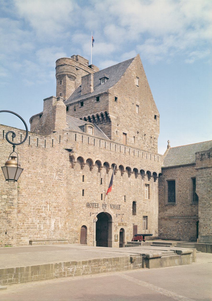 Grand Donjon, rakennettu vuonna 1424 tekijältä French School