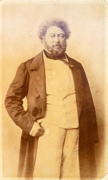 Alexandre Dumas Pere (1803-70) noin 1860 (s/w-kuva). tekijältä French Photographer