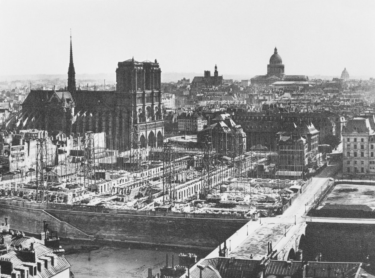 Hotel-Dieun rakennus, Pariisi, 1867 tekijältä French Photographer