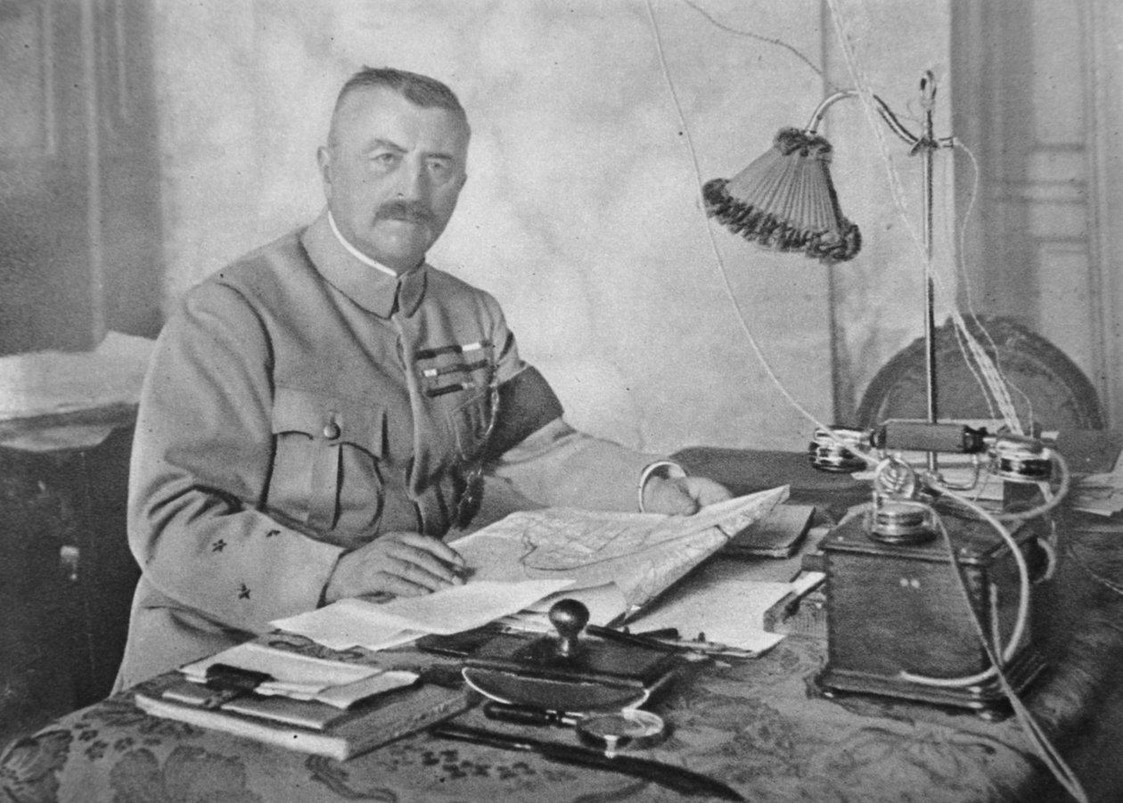 Kenraali Franchet dEsperey, liittoutuneiden armeijoiden komentaja Balkanilla, 1914-1919 tekijältä French Photographer