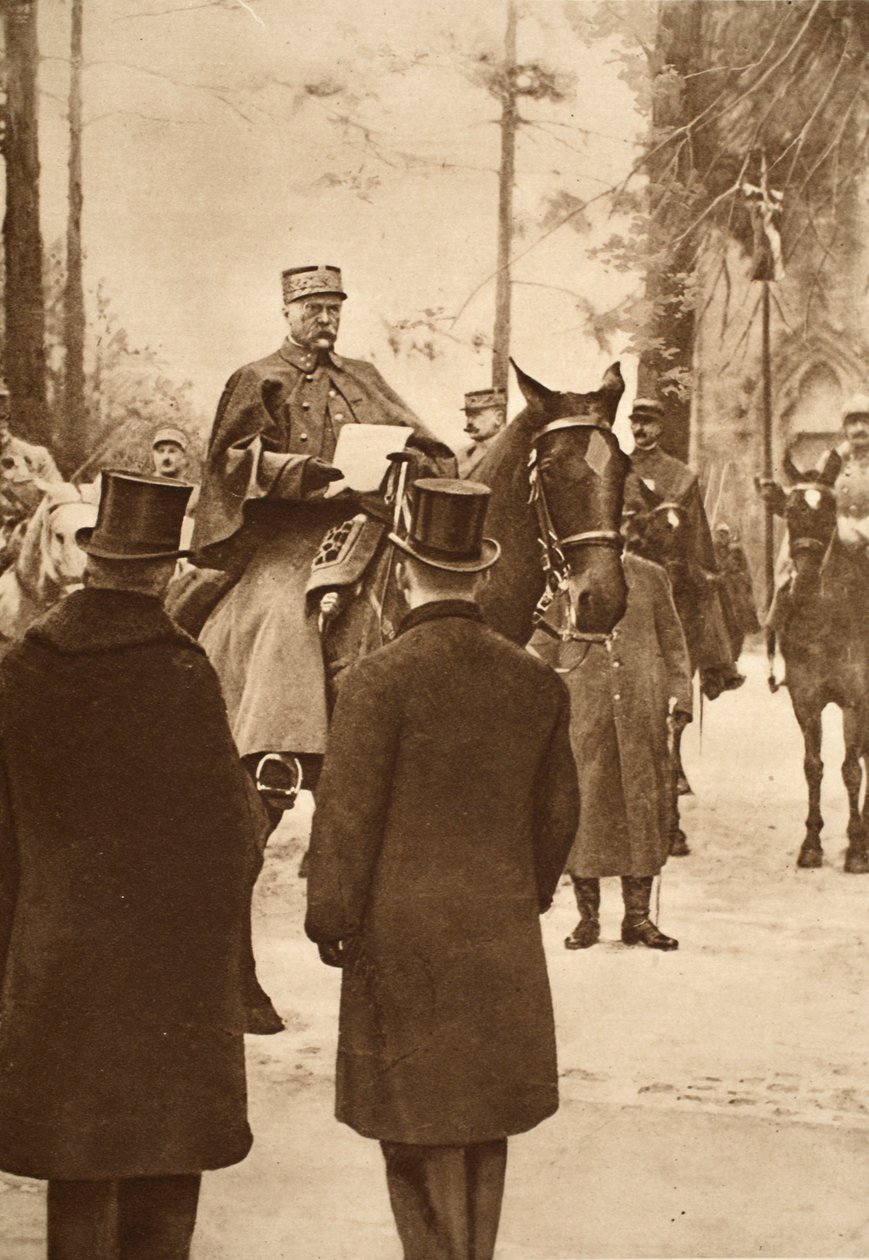 Kenraali Hirschauer ottaa haltuunsa Kehtin sillanpään, 30. tammikuuta 1919 tekijältä French Photographer