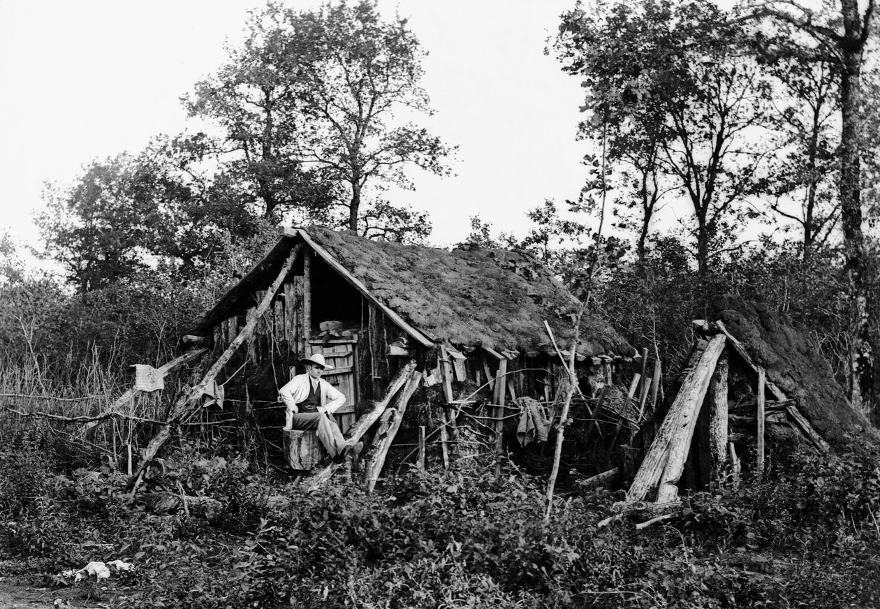 Metsätalo, lähellä Bourmontia Haute-Marnessa (Haute Marne), noin 1880. Ducos Collection tekijältä French Photographer