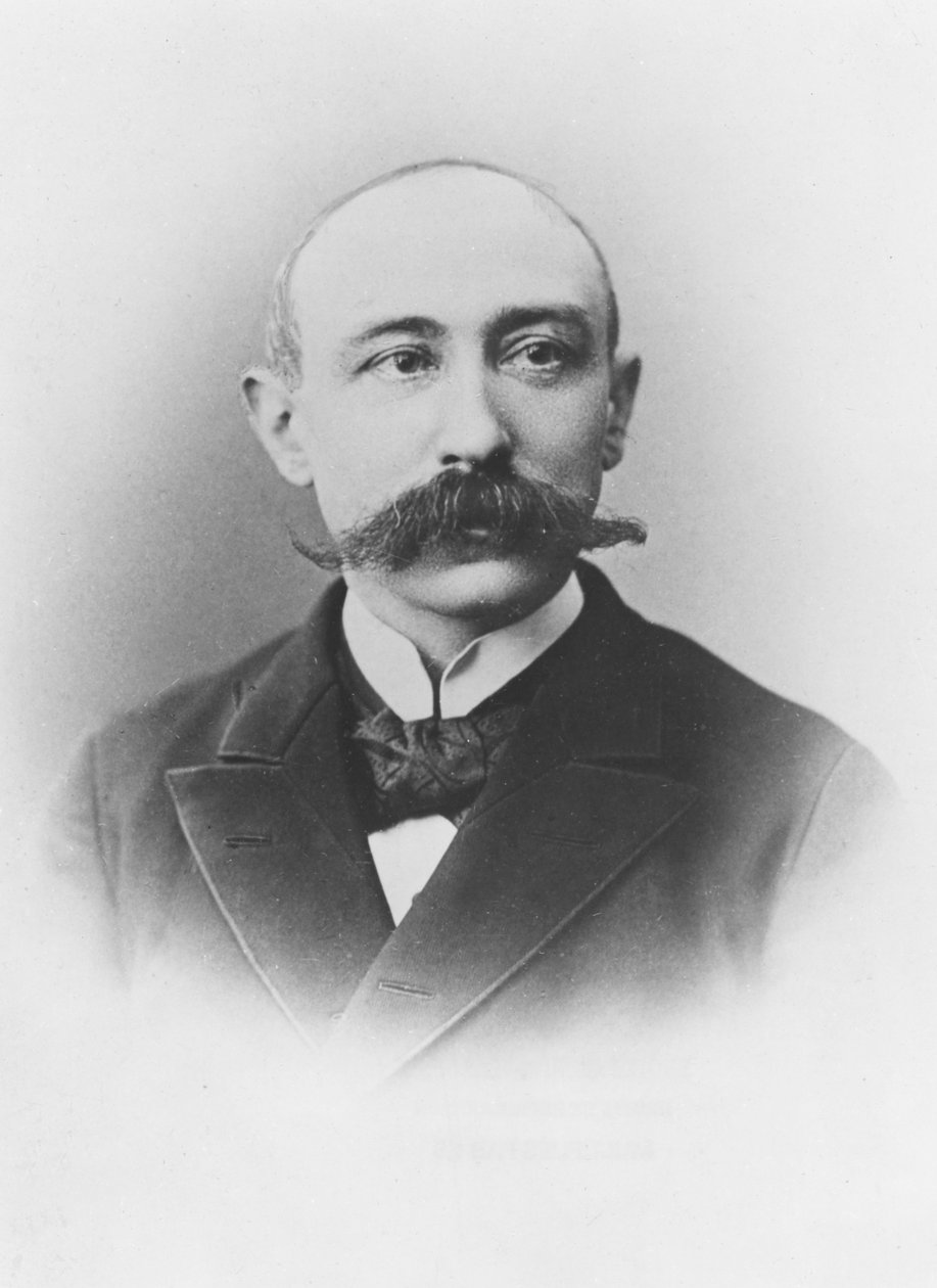 Frédéric Edouard Plessisin muotokuva tekijältä French Photographer