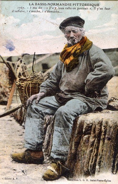 Postikortti Normandiasta, jossa on vanha merikoira, n. 1914 (värilitho) tekijältä French Photographer