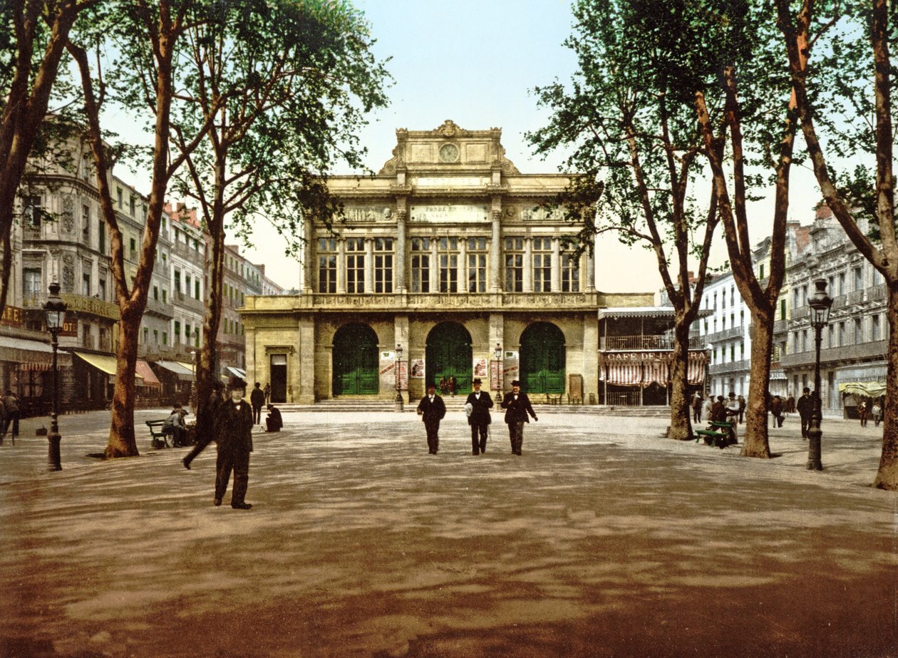 Kaupunginteatteri Béziersissä, Ranskassa, 1890-1900 tekijältä French Photographer