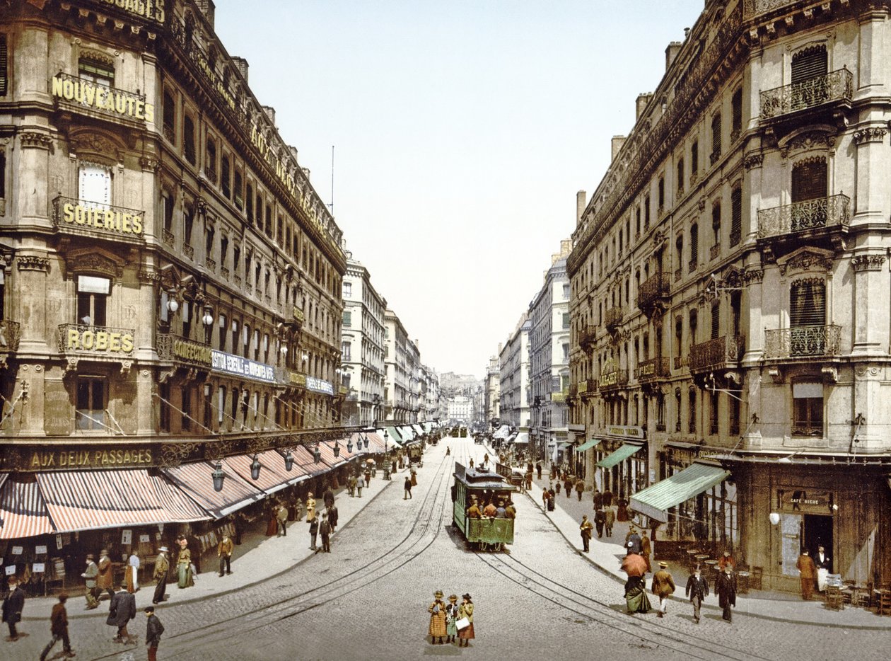Katso Rue de la Republic, Lyons, 1890-1900 tekijältä French Photographer