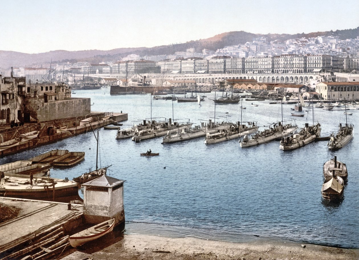 Näkymä Algerin satamaan Admiralty-pubista. 1900 tekijältä French Photographer