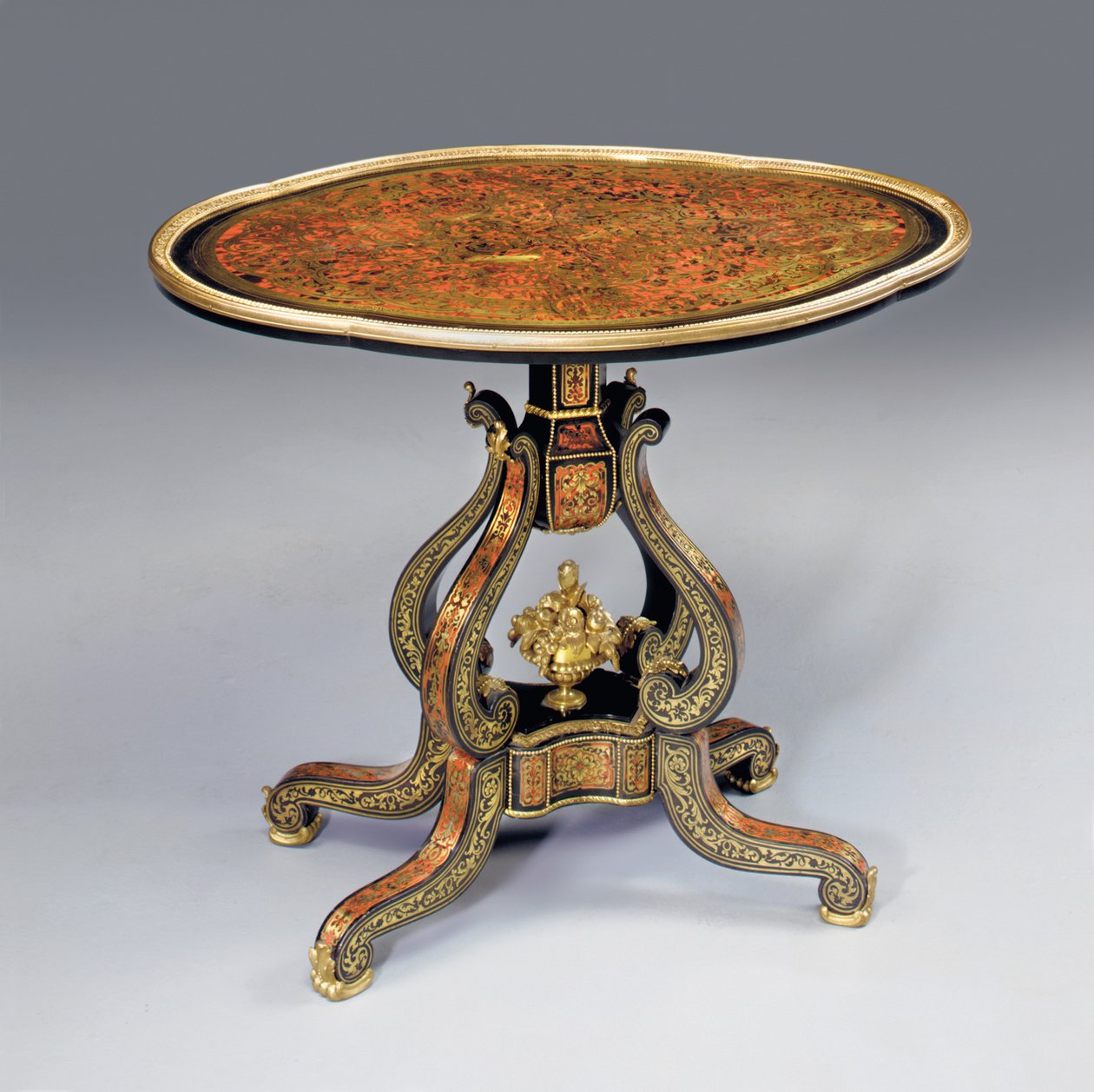 Napoleon III "Boulle" satunnainen pöytä, 1800-luvun puoliväli tekijältä French School