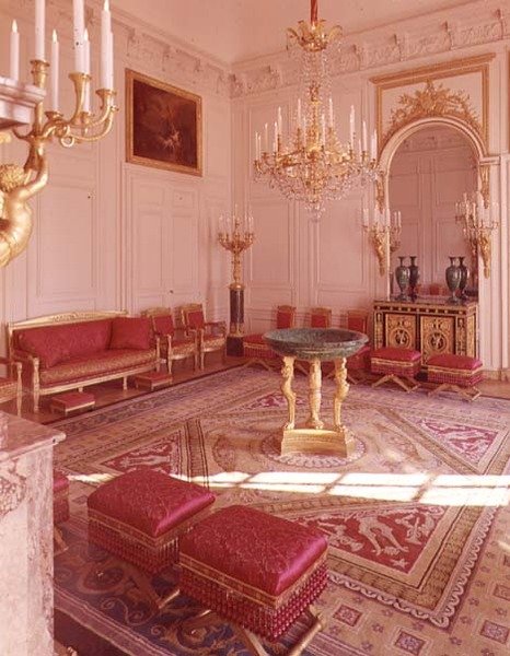 Vastaanottohuone Grand Trianonissa (kuva) tekijältä French School