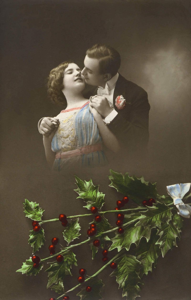 Pari rakastunut ja holly oksat. Postikortti 1900-luvun alun tekijältä French School