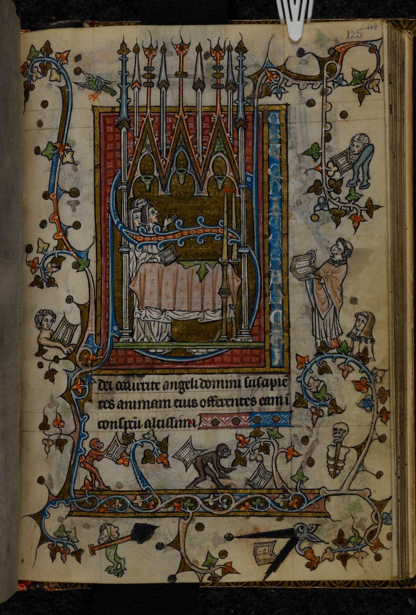 Lisätä. 36684, f.125 "Kolme munkkia laulamassa arkun edessä" Sivu kirjasta "Tuntien kirja, St Omerin käyttö", n. 1320 (vellum) tekijältä French School