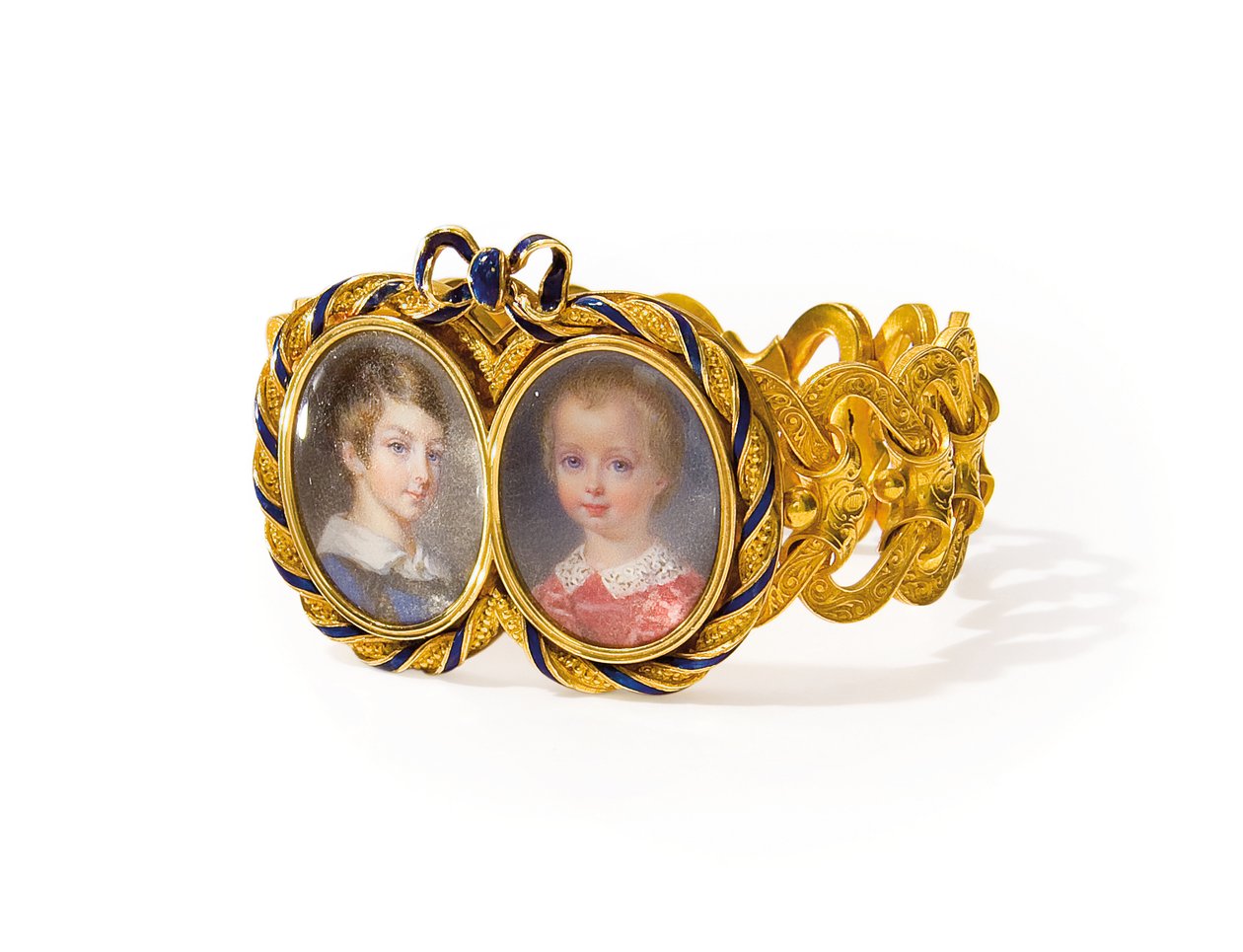 Rannekoru kahdella pienoismallilla, Morel & Cie, n. 1845 (kulta, emali ja vesiväri norsunluun päällä) tekijältä French School