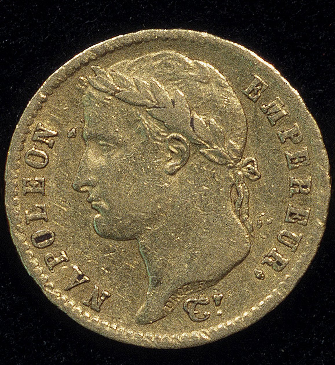 20 frangin kultakolikko (Napoleon) vuodelta 1813. tekijältä French School